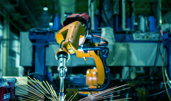 現(xiàn)代工業(yè)制造中激光設(shè)備的自動(dòng)化應(yīng)用