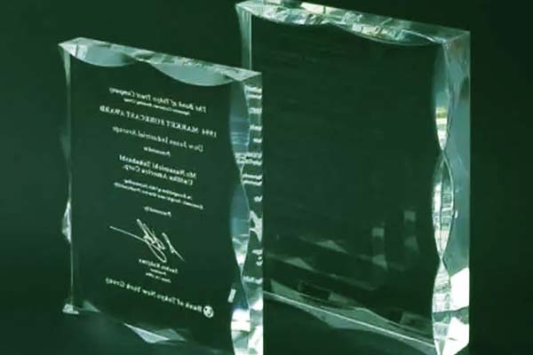 紫外激光打標(biāo)機(jī)可以打玻璃嗎？