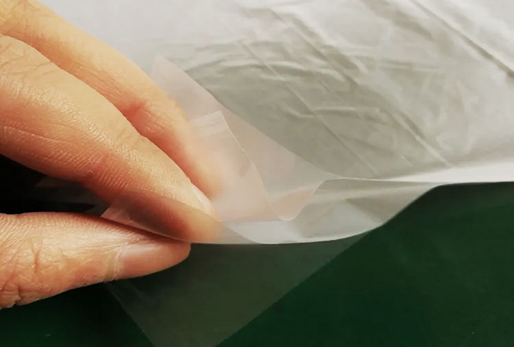 塑料激光焊接中，產(chǎn)品平整度對于激光焊接的影響