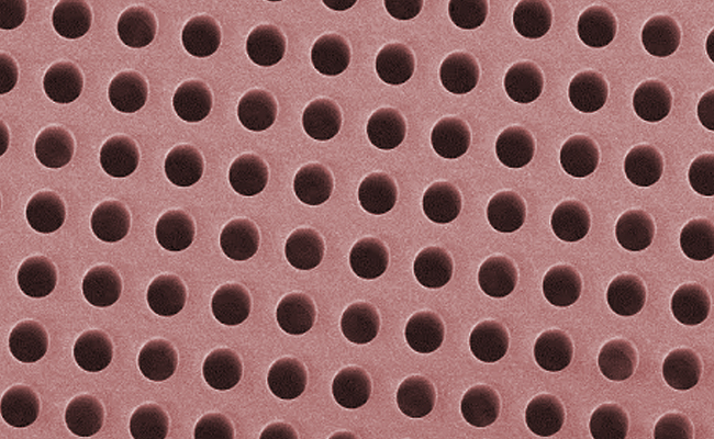 激光打孔在薄膜加工中的精度、效率與局限性探討