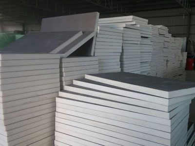 硬泡聚氨酯復(fù)合板定制有什么優(yōu)點(diǎn)？