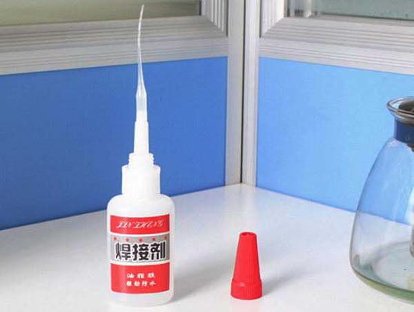 激光塑料焊接設備跟粘合焊接和超聲波焊接對比的優(yōu)點(圖1)