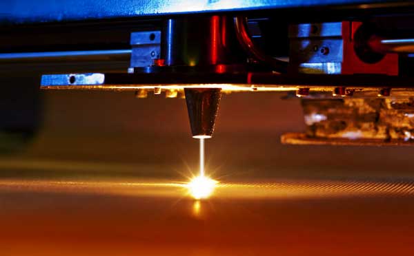 激光設(shè)備價(jià)格差異那么大的原因是什么？(圖2)